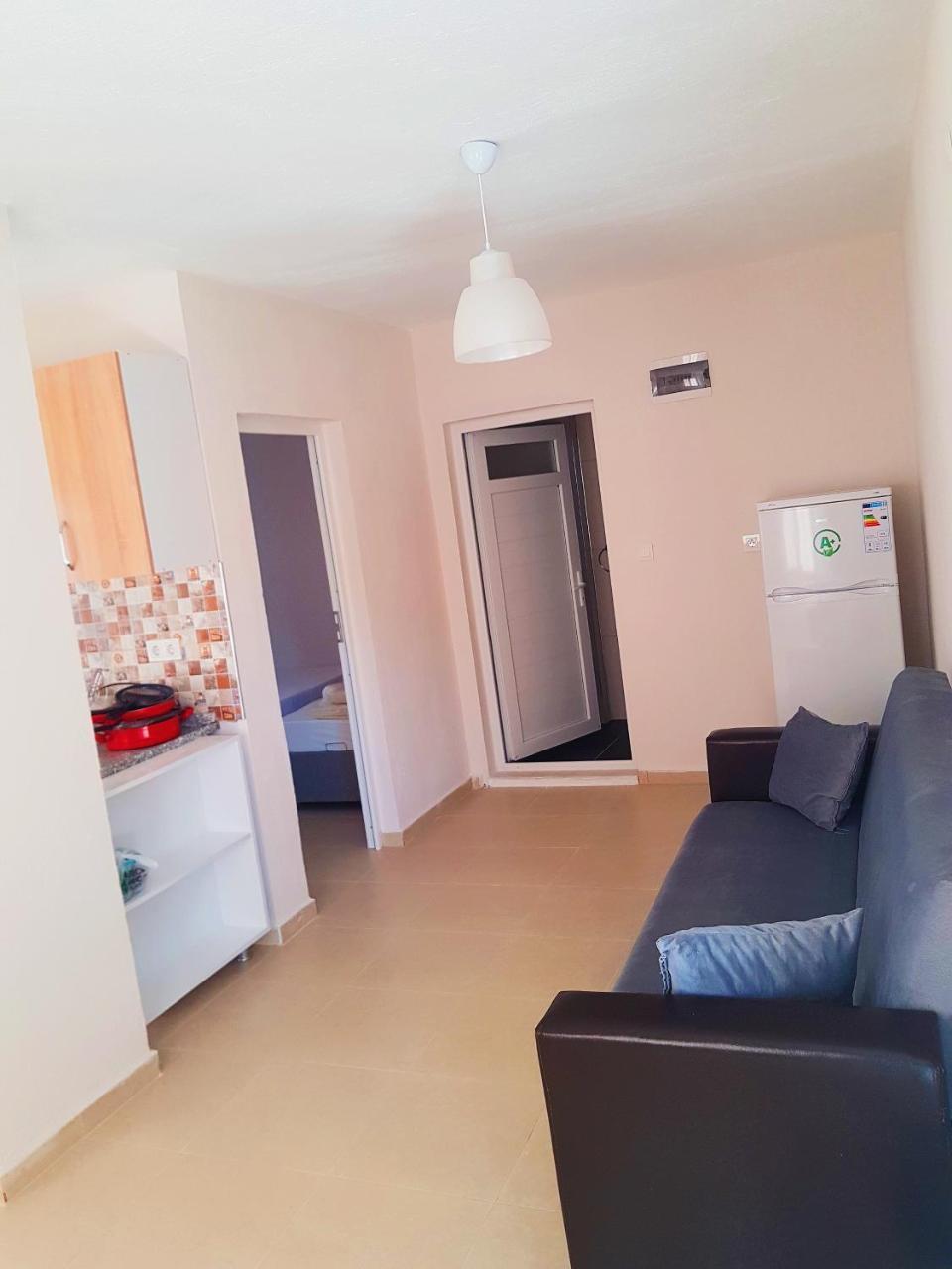 Ürkmez Ata Apart Hotels מראה חיצוני תמונה
