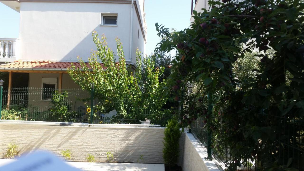 Ürkmez Ata Apart Hotels מראה חיצוני תמונה